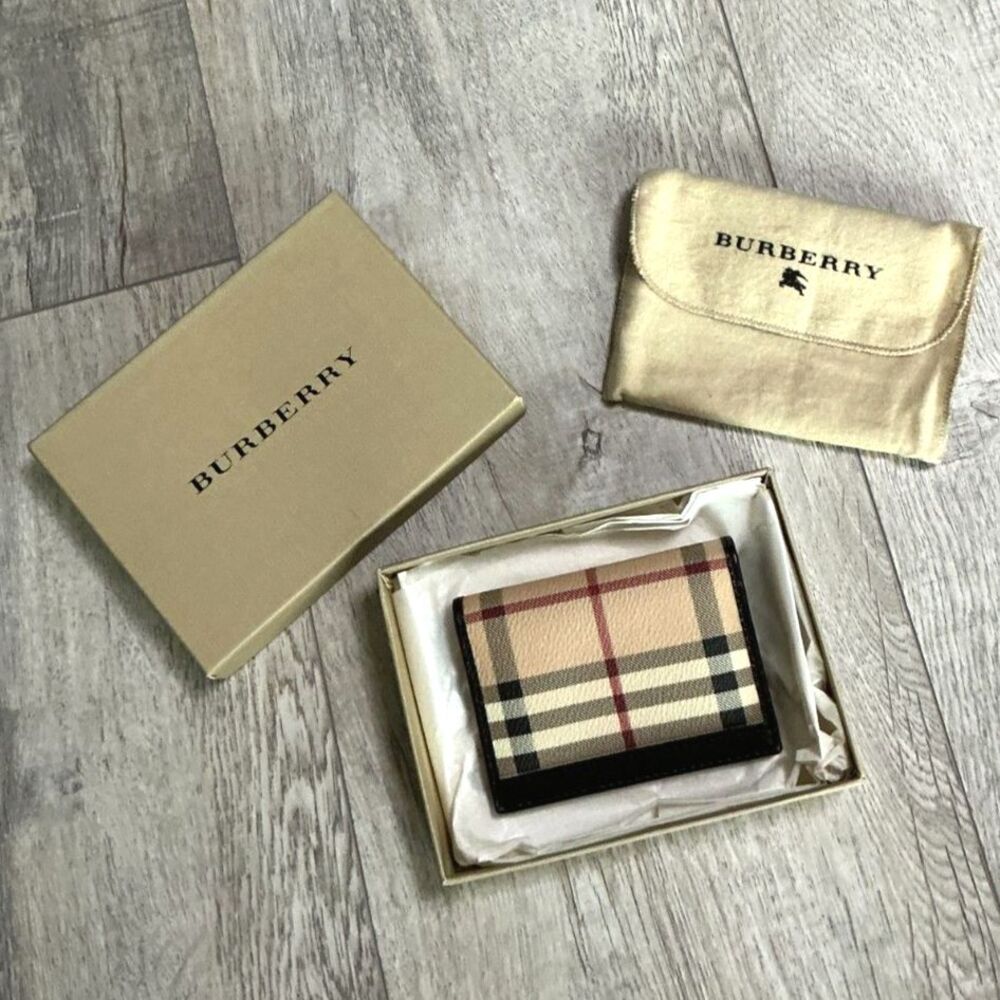 Burberry Haymarket Check ID Pass Card Case Chocolate Leather NWT Box
